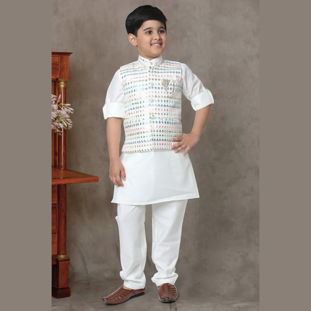 Ethnic Kurta Pajama Set